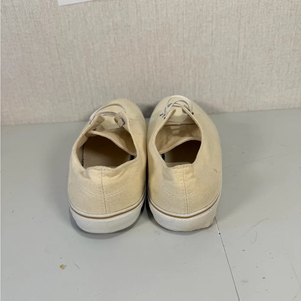 Casual Cream‎ Canvas Sneakers
